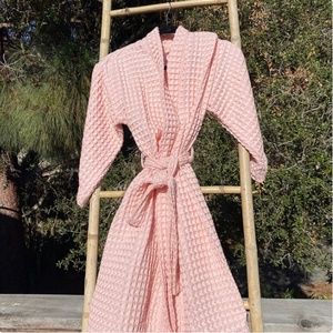 Robe | Waffle Weave | Nordstrom | Pink Veil |